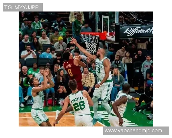 凯尔特人与骑士的巅峰对决回顾与精彩瞬间分析 凯尔特人与骑士的巅峰对决回顾与精彩瞬间分析